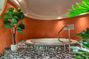 Le Mauritia Hotel & Spa