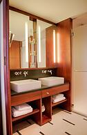 Le Mauritia Hotel & Spa