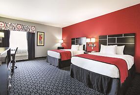 La Quinta Inn & Suites by Wyndham Dallas - Hutchins