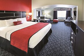 La Quinta Inn & Suites by Wyndham Dallas - Hutchins