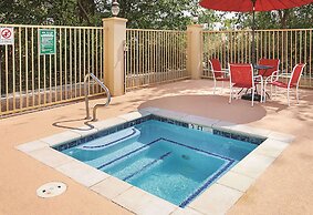 La Quinta Inn & Suites by Wyndham Dallas - Hutchins
