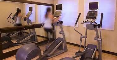 Traders Hotel, Qaryat Al Beri