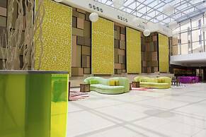 Traders Hotel, Qaryat Al Beri