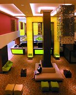 Traders Hotel, Qaryat Al Beri