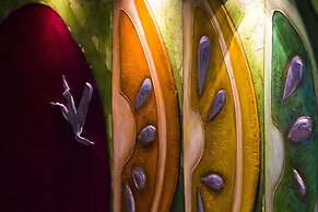 Traders Hotel, Qaryat Al Beri