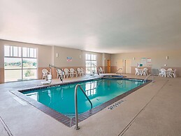 La Quinta Inn & Suites by Wyndham Ft. Worth - Forest Hill TX