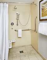 Courtyard by Marriott San Antonio Six Flags at The Rim