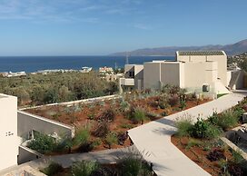 Galaxy Suites Boutique Resort