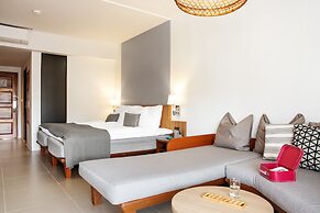 Sunwing Kamala Beach