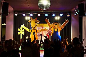 Sunwing Kamala Beach