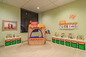 Sunwing Kamala Beach