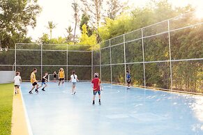 Sunwing Kamala Beach