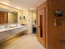 Pullman Pattaya Hotel G