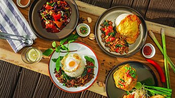 Pullman Pattaya Hotel G