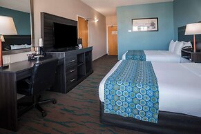 Gateway Hotel & Suites, Ascend Hotel Collection