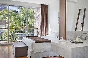 San Isidro Plaza Hotel