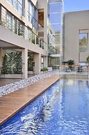 San Isidro Plaza Hotel