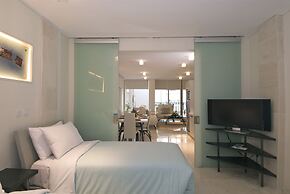 FuramaXclusive Ocean Beach, Seminyak, Bali