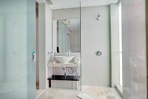 FuramaXclusive Ocean Beach, Seminyak, Bali