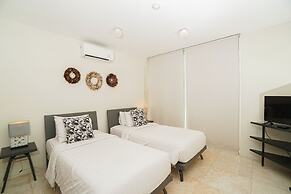 FuramaXclusive Ocean Beach, Seminyak, Bali