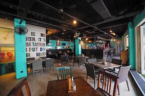 FuramaXclusive Ocean Beach, Seminyak, Bali