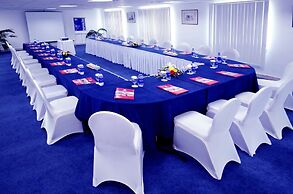 Al Bustan Residence Hotel Apartments