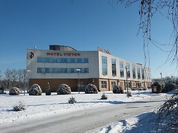 Hotel Victor Pruszków DeSilva