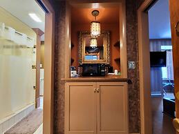 Altland House Inn and Suites