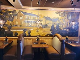 Altland House Inn and Suites