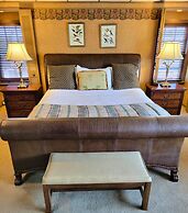 Altland House Inn and Suites