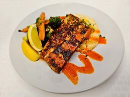 Altland House Inn and Suites