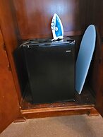 Altland House Inn and Suites