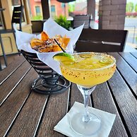 Altland House Inn and Suites