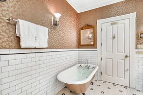 Beaumont Hotel & Spa - Adults Only