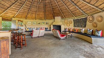 Umlani Bushcamp - Lodge