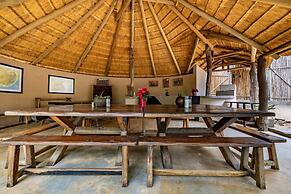 Umlani Bushcamp - Lodge