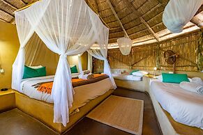 Umlani Bushcamp - Lodge