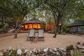 Umlani Bushcamp - Lodge