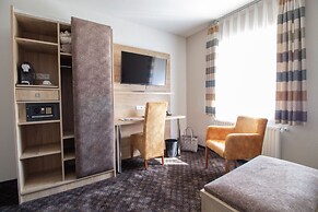 Landgasthof & Land-gut-Hotel Zur Rose