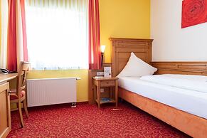 Landgasthof & Land-gut-Hotel Zur Rose