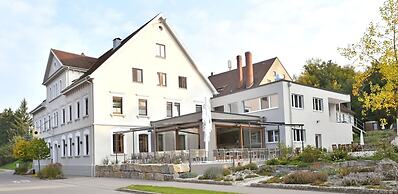 Landgasthof & Land-gut-Hotel Zur Rose