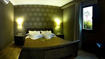 Sandima 37 Suites Hotel