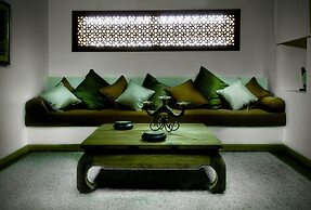 Sandima 37 Suites Hotel