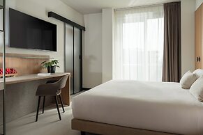 Aqua Hotel