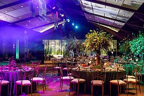 Volynskoye Congress Park