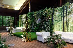 Volynskoye Congress Park