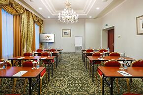 Volynskoye Congress Park