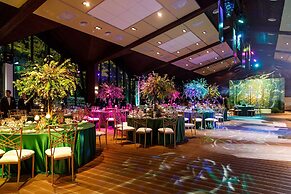 Volynskoye Congress Park