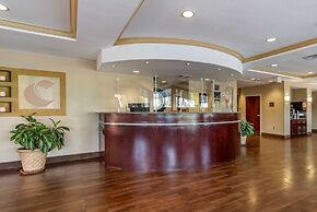 Comfort Suites Biloxi - Ocean Springs