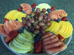 Inn at Pleasant Lake